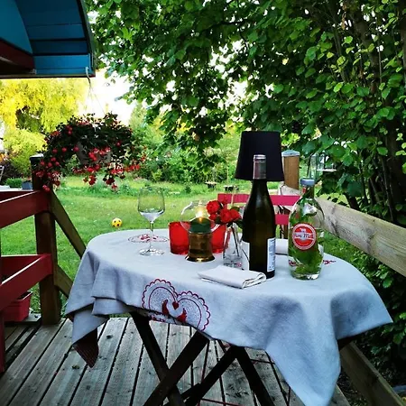 La Maison Des Oiseaux. Roulotte 3*