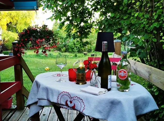 La Maison Des Oiseaux. Roulotte 3*